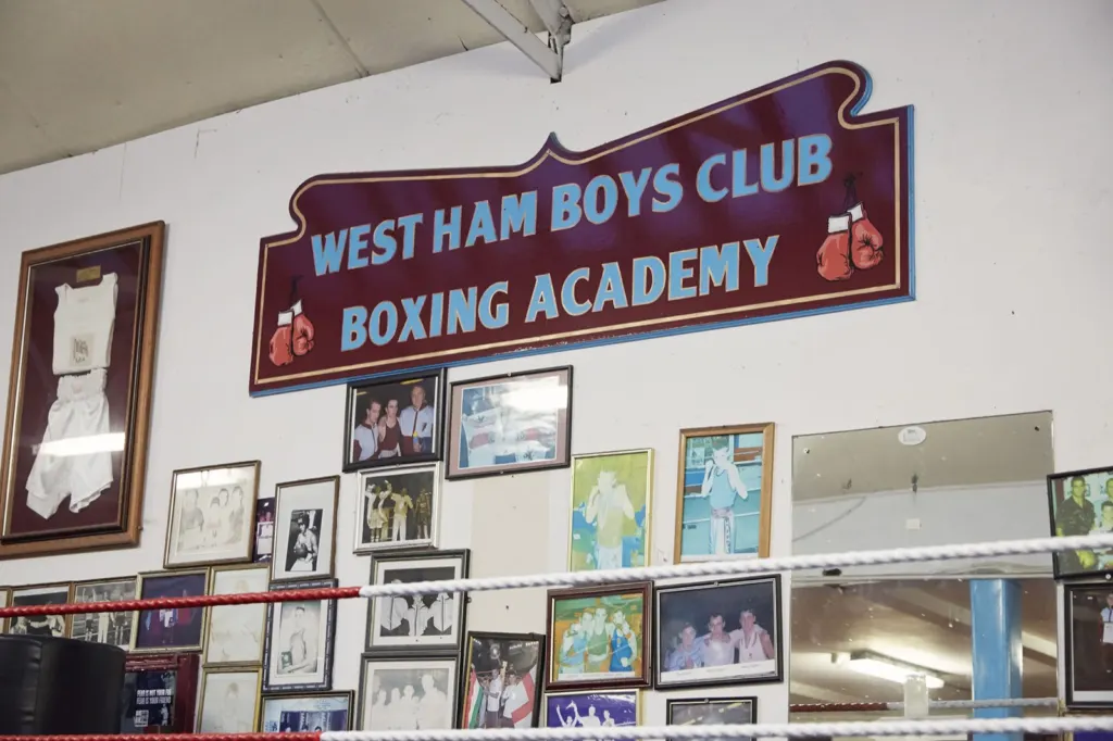 West Ham Amateur Boxing Club — documentary and portrait photograph in London, UK, frame 2 of 28.